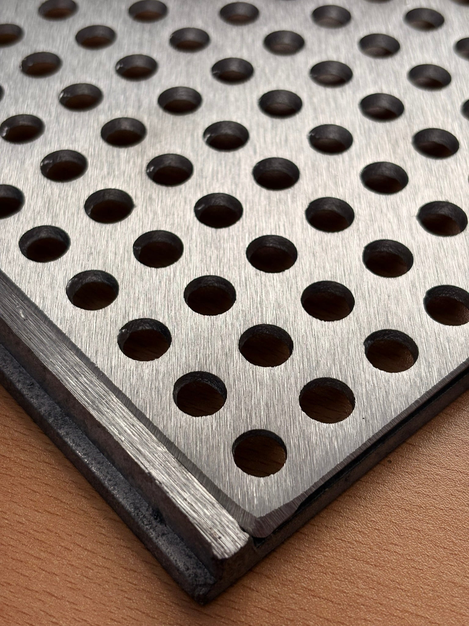 Grelha e Porta Grelha 18x20 - Escovado - LG MAIS